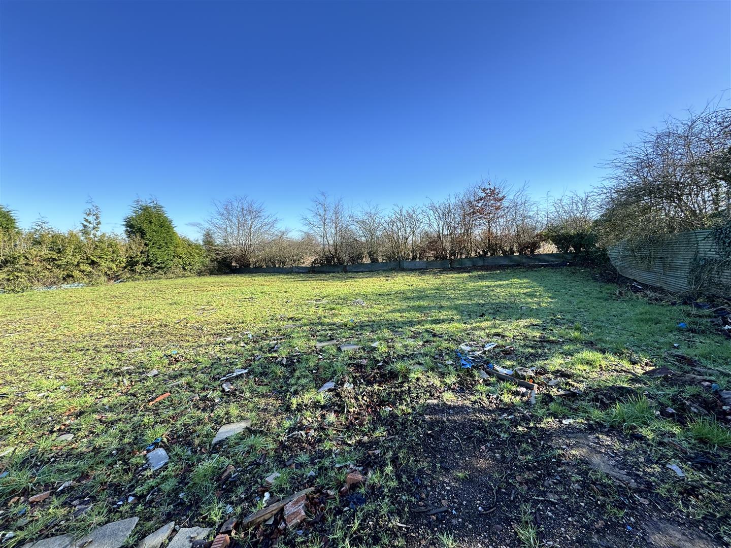 Sydes Brae, Auchentibber, Glasgow Residence Estate Agents